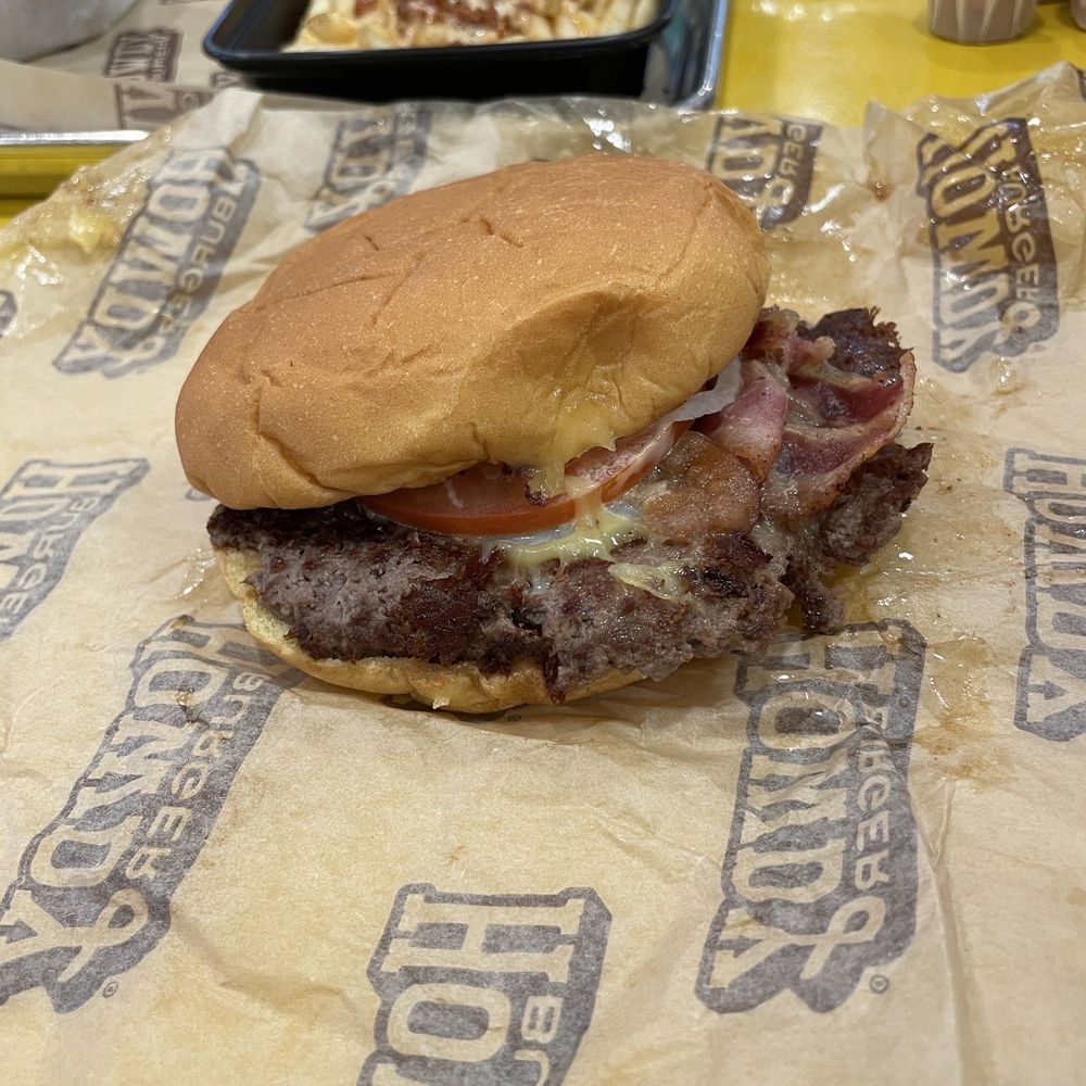 Howdy Burger - WAG-GOUDA BURGER ( was sooo good) - Fast Food Near Me - Tulsa, Oklahoma Howdy Burger - WAG-GOUDA BURGER ( was sooo good) - Fast Food Near Me - Tulsa, Oklahoma