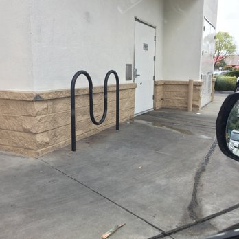 In-N-Out Burger - Seldom seen rear VIP entrance - Fast Food Near Me - Mountain View, California In-N-Out Burger - Seldom seen rear VIP entrance - Fast Food Near Me - Mountain View, California