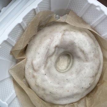 Nectarine Grove - Vanilla glazed donut - Gluten-Free Near Me - Del Mar, California Nectarine Grove - Vanilla glazed donut - Gluten-Free Near Me - Del Mar, California