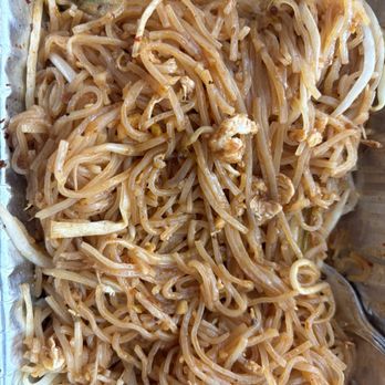 Sa-Tang - No peanuts when they went out of their way to separately charge me for extra - Thai Near Me - Wakefield, Rhode Island