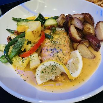 BLUE STRAWBERRY - Updated October 2025 - 60 Photos & 57 Reviews - 364 N ...