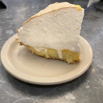 Norma's Cafe - Lemon meringue pie - Cafes Near Me - Frisco, Texas