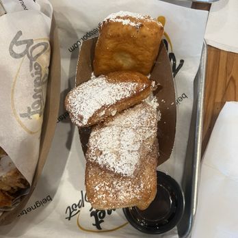 Beignet Spot - Beignets with chocolate sauce - Breakfast & Brunch Near Me - Lake Elsinore, California