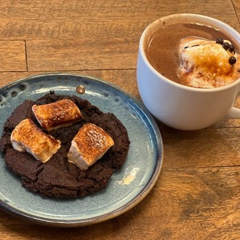 Katherine Anne Confections - Chocolatiers & Shops Near Me - Chicago, Illinois Katherine Anne Confections - Chocolatiers & Shops Near Me - Chicago, Illinois