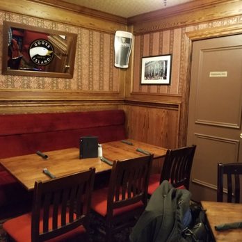 The Judge & Jester - British Near Me - Grimsby, Ontario