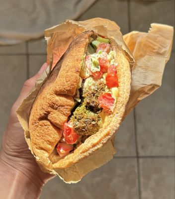 Oren's Hummus by null