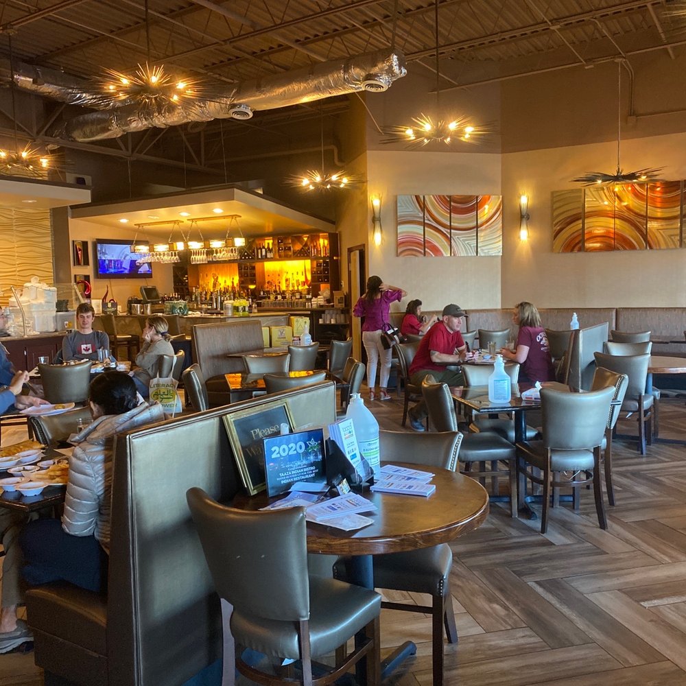 Taaza Bistro - Dining room - Indian Near Me - Greensboro, North Carolina