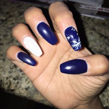 Q Nails - Winter wonderland - Nail Salons Near Me - Palm Desert, California