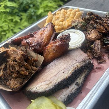 Blue Oak BBQ - Barbeque Near Me - New Orleans, Louisiana Blue Oak BBQ - Barbeque Near Me - New Orleans, Louisiana