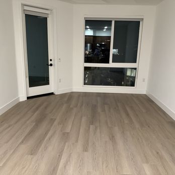 Triton Encinitas - Apartments Near Me - Encinitas, California