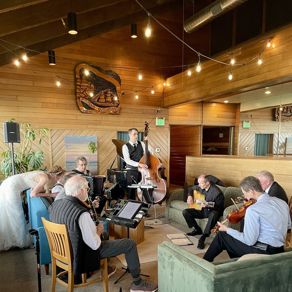 Spyglass Restaurant - Cozy area where our friends played music - New American Near Me - Otter Rock, Oregon Spyglass Restaurant - Cozy area where our friends played music - New American Near Me - Otter Rock, Oregon