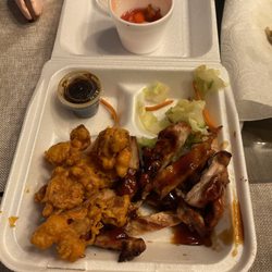 Sun's Teriyaki - Orange chicken and chicken teriyaki combo