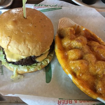 Jakes - Yummy double cheese burger and cheddar tots. - Bars Near Me - Mansfield, Texas Jakes - Yummy double cheese burger and cheddar tots. - Bars Near Me - Mansfield, Texas
