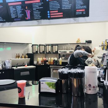 Komma Tea - behind the counter - Coffee & Tea Near Me - Woodbridge, Virginia Komma Tea - behind the counter - Coffee & Tea Near Me - Woodbridge, Virginia