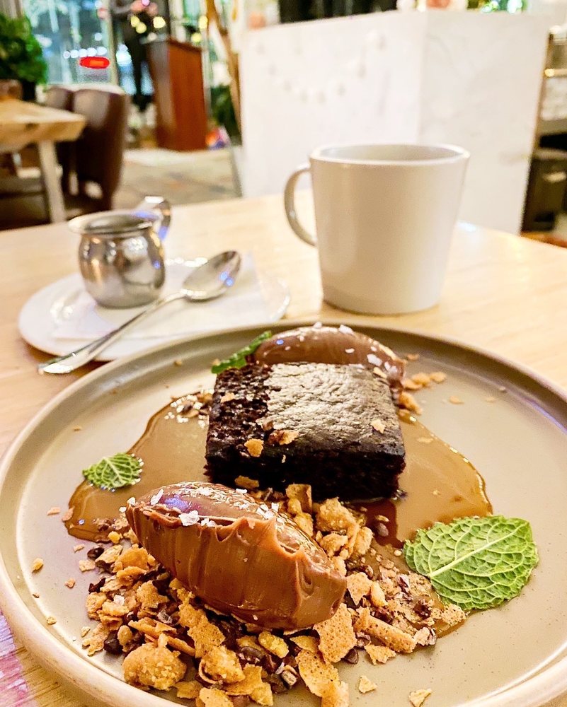 GARDEN FOOD BAR & LOUNGE Updated September 2024 25 Photos 5475