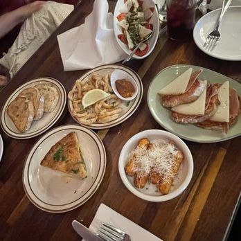 Tabernilla - Delicious food and drinks, plus a beautiful ambiance. Highly recommend! - Spanish Near Me - Laredo, Texas Tabernilla - Delicious food and drinks, plus a beautiful ambiance. Highly recommend! - Spanish Near Me - Laredo, Texas