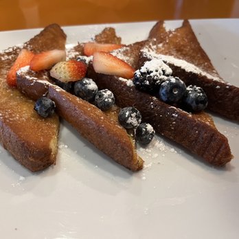 The Executive Diner - French toast - Diners Near Me - Alexandria, Virginia The Executive Diner - French toast - Diners Near Me - Alexandria, Virginia