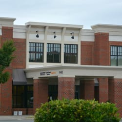 Lakeside Family Physicians and Urgent Care-Cornelius - Main Entrance