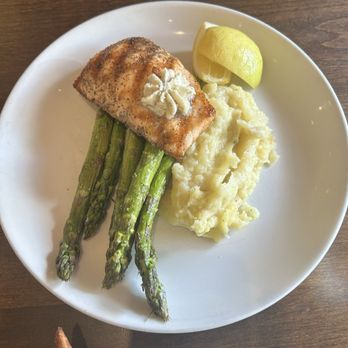 13th Street Pub & Grill - Salmon - Bars Near Me - Boise, Idaho 13th Street Pub & Grill - Salmon - Bars Near Me - Boise, Idaho