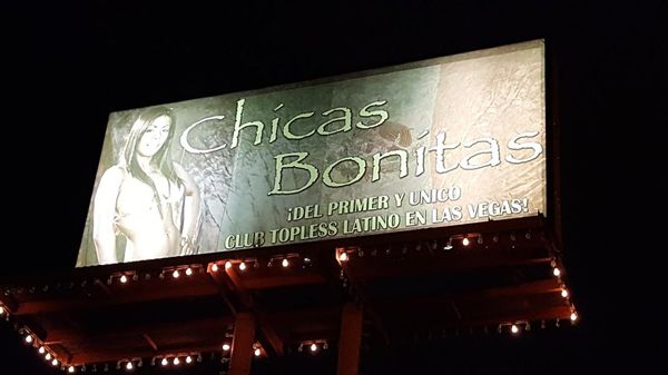 Chicas Bonitas by null