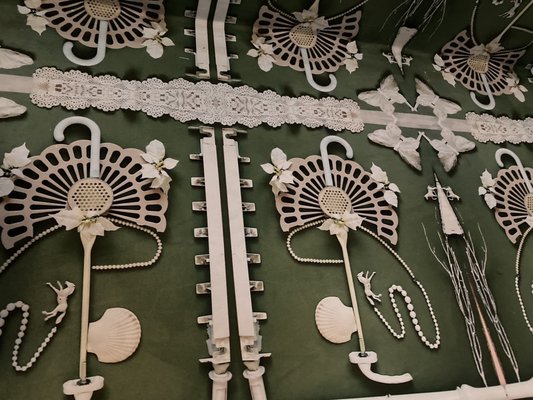 La Hutte Royal (Art House) by null