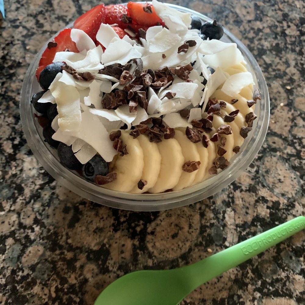 Nutelloco Coconut Bowl Nutelloco Coconut Bowl