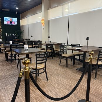 Soul Wok - Plenty of room in the dinning area - Chinese Near Me - District Heights, Maryland Soul Wok - Plenty of room in the dinning area - Chinese Near Me - District Heights, Maryland