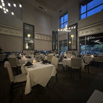 Ruth's Chris Steak House - Steakhouses Near Me - Charlotte, North Carolina Ruth's Chris Steak House - Steakhouses Near Me - Charlotte, North Carolina