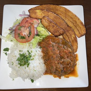 Como en Casa - Lengua en salsa criolla!!! WOW!!! Yummy! - Peruvian Near Me - Taylorsville, Utah