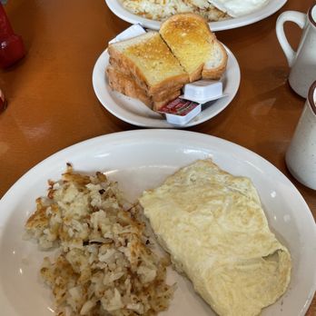 John's Cafe - 2 egg scrambled, hash browns with onions, toast - Coffee & Tea Near Me - Portland, Oregon John's Cafe - 2 egg scrambled, hash browns with onions, toast - Coffee & Tea Near Me - Portland, Oregon