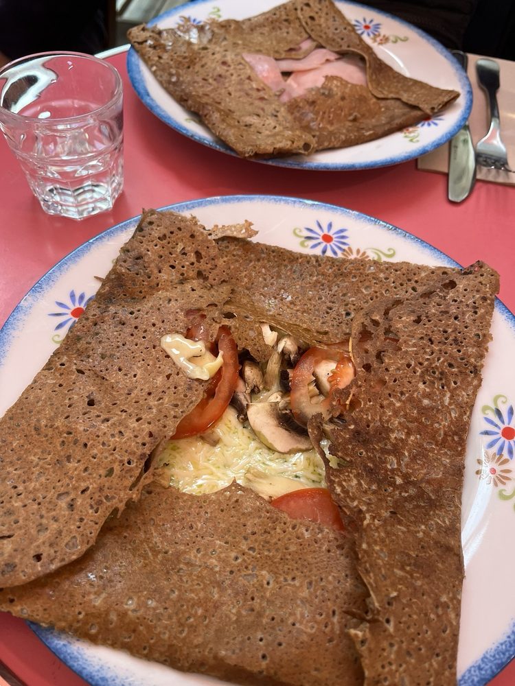 La Crêperie Bretonne