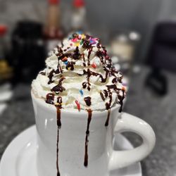 Omelette & Waffle Shop - Hot chocolate
