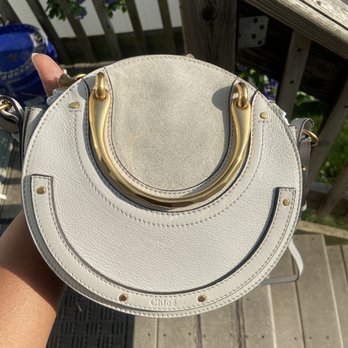 Without A Trace - Leather Goods Near Me - Chicago, Illinois