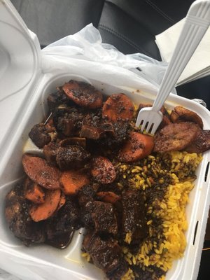 Bev Jerk Center by null