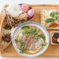 Lady Dragon - Pho