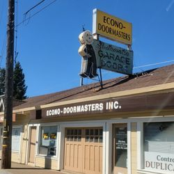 Econo-Doormasters