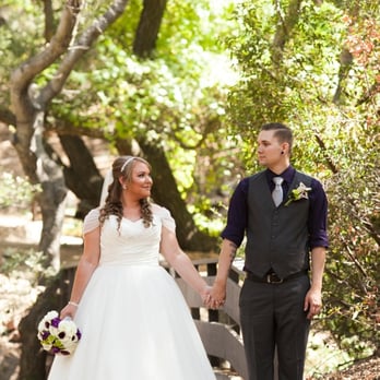 Wedding Flowers 4 Less - Bouquet and boutonniere. - Wedding Planning Near Me - La Mirada, California Wedding Flowers 4 Less - Bouquet and boutonniere. - Wedding Planning Near Me - La Mirada, California