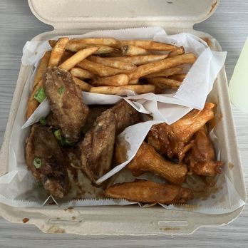 Fire Wings - Davis - 10 WING COMBO - Chicken Wings Near Me - Davis, California