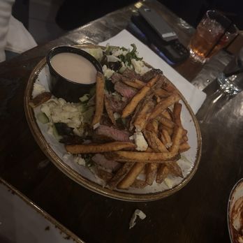 V2 Wine Bar - Steak Salad - New American Near Me - Youngstown, Ohio V2 Wine Bar - Steak Salad - New American Near Me - Youngstown, Ohio
