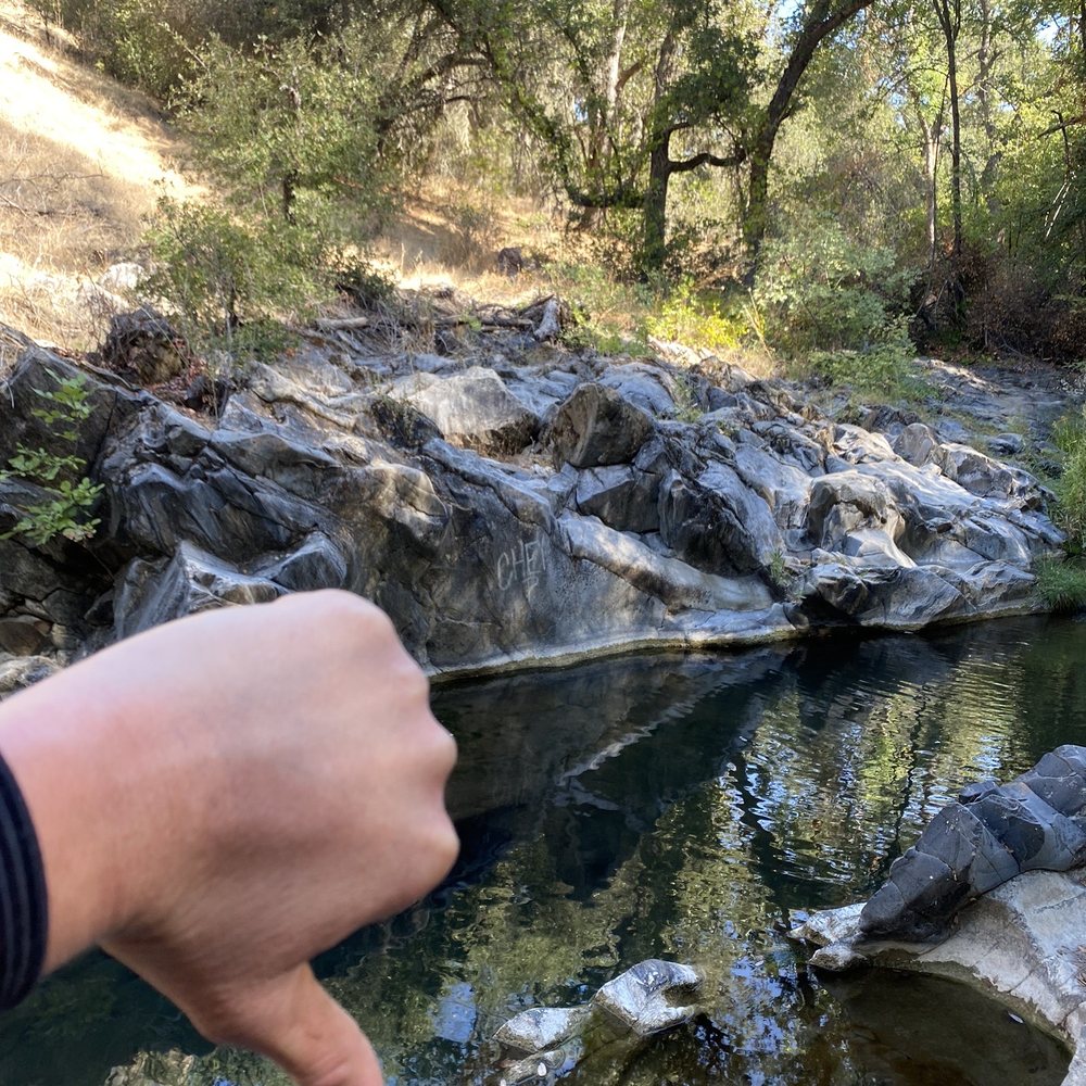 Natural Bridges Hiking Trail - Thumbs down to people who graffiti, tag, mark, deface, or write on any part of nature that will not grow it out. :( - Hiking Near Me - Vallecito, California Natural Bridges Hiking Trail - Thumbs down to people who graffiti, tag, mark, deface, or write on any part of nature that will not grow it out. :( - Hiking Near Me - Vallecito, California