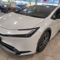 Victory Toyota of San Bruno - Prius Limited.