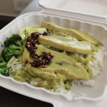 Harbor Café - Green curry chicken - Thai Near Me - Seattle, Washington