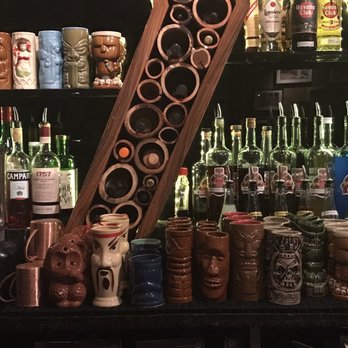 Honi Honi - Cocktail Bars Near Me - Hong Kong, HK