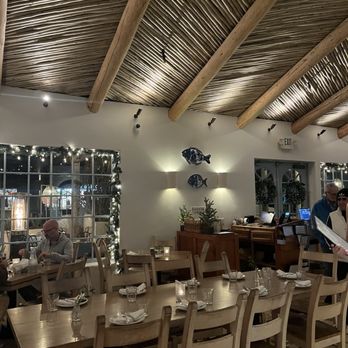 Taverna Tony - indoor seating - Greek Near Me - Malibu, California Taverna Tony - indoor seating - Greek Near Me - Malibu, California