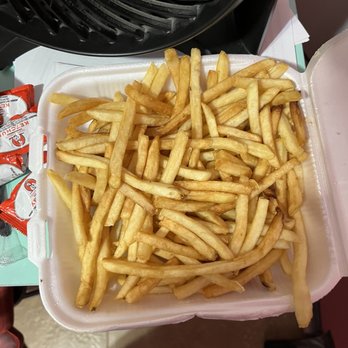 Cajun Shrimps Inn - Huge side portion of french fries - Cajun/Creole Near Me - El Monte, California Cajun Shrimps Inn - Huge side portion of french fries - Cajun/Creole Near Me - El Monte, California