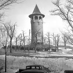 Witch's Hat Water Tower - Old school with a lesser hill built up