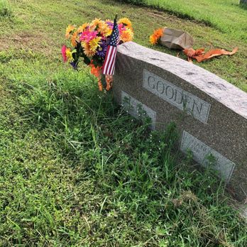 Montgomery Memorial Park - U cut grass. - Funeral Services & Cemeteries Near Me - London, West Virginia