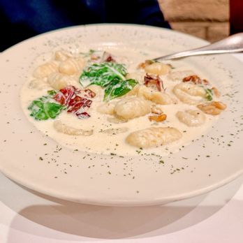 Mio Vicino - Gorgonzola Gnocchi - Italian Near Me - Santa Clara, California Mio Vicino - Gorgonzola Gnocchi - Italian Near Me - Santa Clara, California