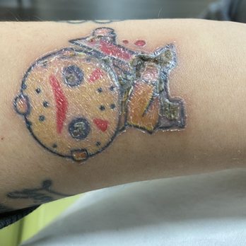 Big Daddy's Tattoos - The infection showed up on the shading I don't know if he went to deep or the needles wasn't clean. But I'm upset - Tattoo Near Me - Oklahoma City, Oklahoma