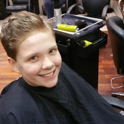 Quattro Hair Fashion - From shoulder length to this. It was a big step for us. Well done!!